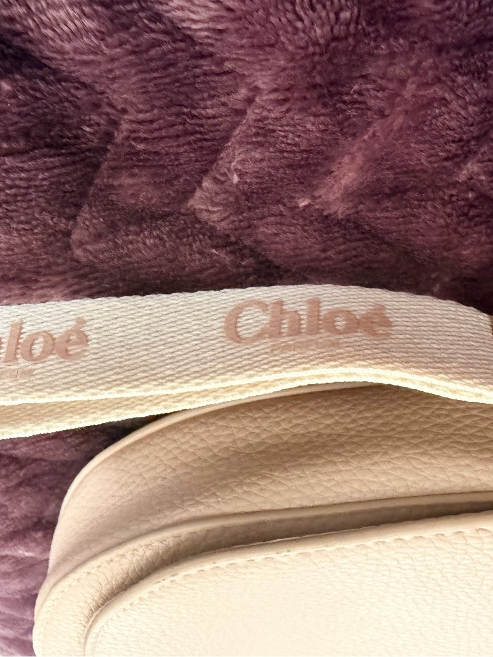 Small Cream/pink Bag - Elegant Half-Moon Design - Picture 4 of 4